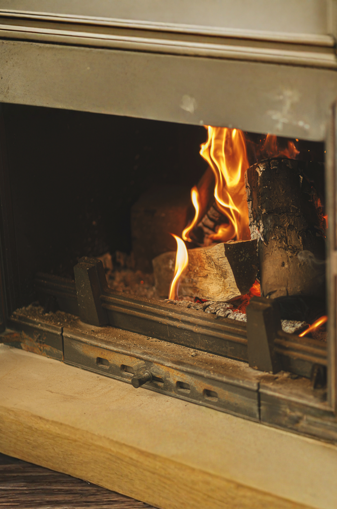 Stop Fighting Your Fire: The Quickest Way to Get Oak Logs Burning in Your Wood Burning Stove